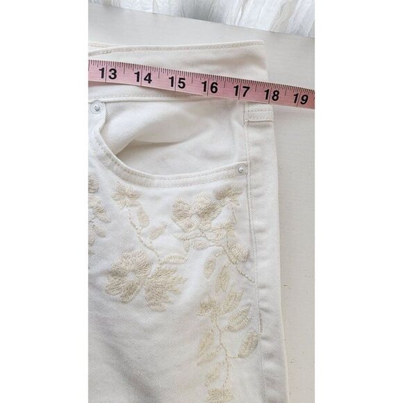 I.N.C International Concepts High Rise Denim White Embroidered Size 14 Jeans - Picture 6 of 9